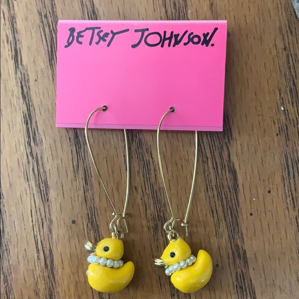 Betset Johnson Duck Earrings